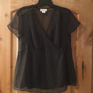 Cute summer maternity blouse